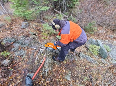 Cannot view this image? Visit: https://www.miningstockeducation.com/wp-content/uploads/2020/10/66421_Figure252022520channel2520sampling_400.jpg