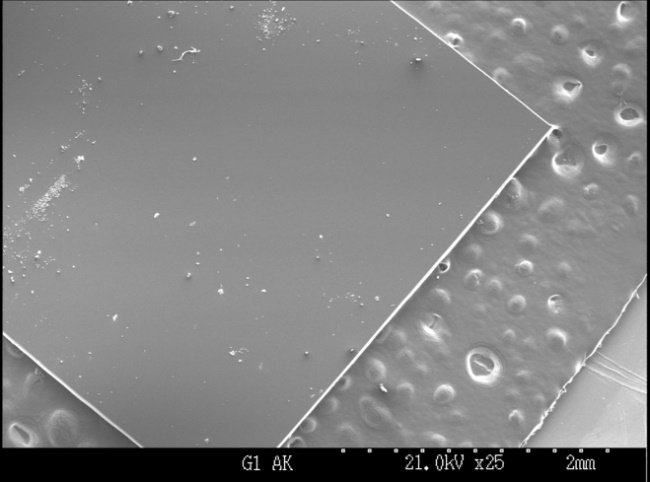 A close-up of the moon
Description automatically generated with medium confidence
