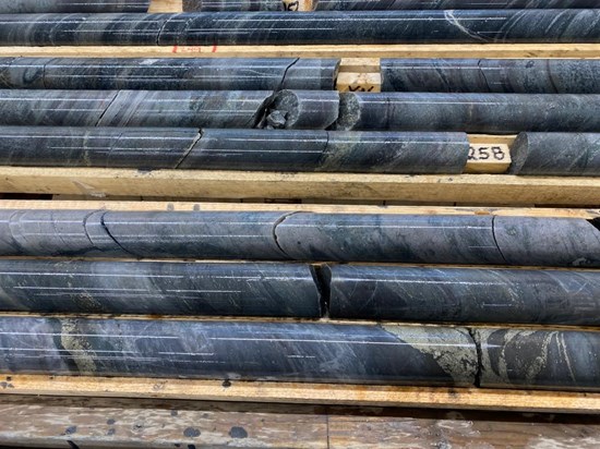 Cannot view this image? Visit: https://www.miningstockeducation.com/wp-content/uploads/2022/05/124613_1f0c309fa47e6843_006.jpg