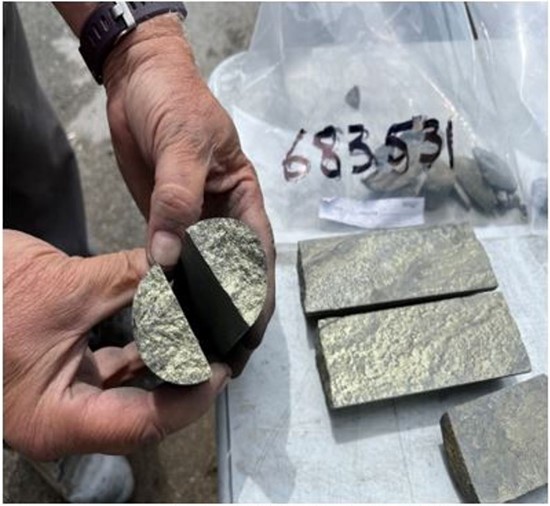 Cannot view this image? Visit: https://www.miningstockeducation.com/wp-content/uploads/2022/07/130424_figure1_550.jpg