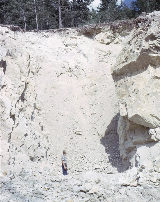 Cannot view this image? Visit: https://www.miningstockeducation.com/wp-content/uploads/2022/08/135416_bf446338044179d6_003.jpg