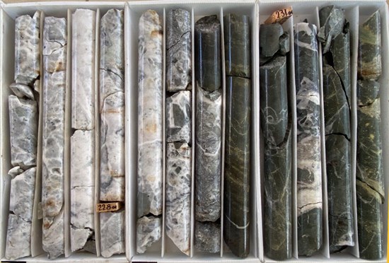 Cannot view this image? Visit: https://www.miningstockeducation.com/wp-content/uploads/2022/10/141210_35a4c45c7437381f_013.jpg