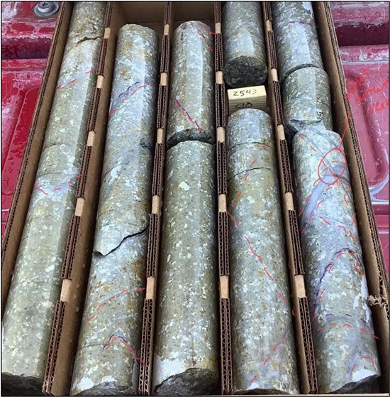 Cannot view this image? Visit: https://www.miningstockeducation.com/wp-content/uploads/2023/01/152108_32f1a0b344c43b3a_005.jpg
