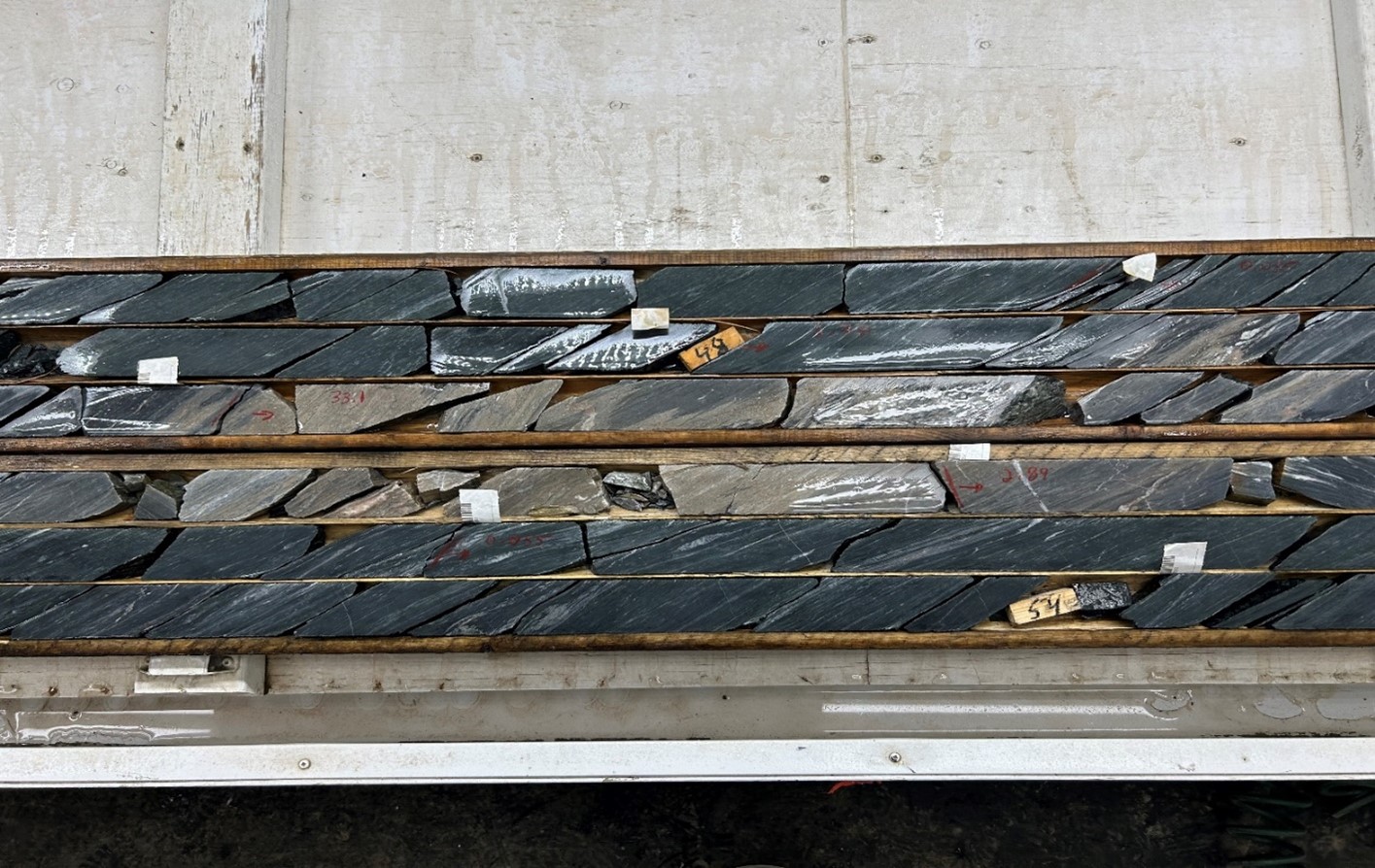 Mineralized Zone Drill Hole FL-23-265