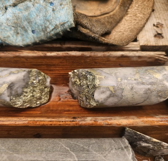 Cannot view this image? Visit: https://www.miningstockeducation.com/wp-content/uploads/2024/08/220662_56f0448c64411821_003.jpg