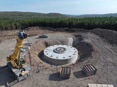 Concrete base for a wind turbine platform on the Higgins Mountain site. (CNW Group/Canada Infrastructure Bank)