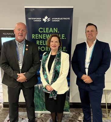 Andy Forsyth, Business Development MRC with Lorena Patterson, President and CEO WaterPower Canada, and Scott Thompson, Business Representative UBC Millwright Local 1410 Kingston. Attending the 2024 Waterpower Week in Ottawa. (CNW Group/Millwright Regional Council)