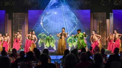 Dancers on stage at UHN's Diwali Gala 2023 (CNW Group/UHN Foundation)