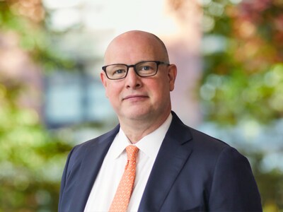 Prior to assuming Onyx Renewables’ Chief Financial Officer role, Jamie Weber served as the company’s Senior Vice President of Finance and Head of Capital Markets.