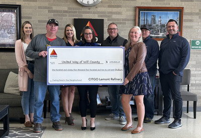 CITGO presenting check to United Way.
