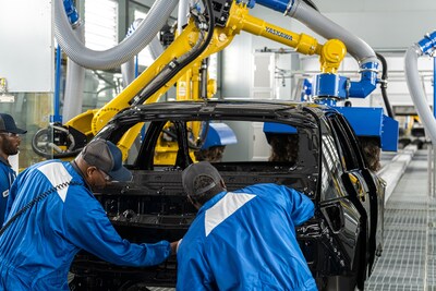 Hyundai Motor Group Metaplant America Celebrates  Grand Opening, Powering U.S. Economic Growth