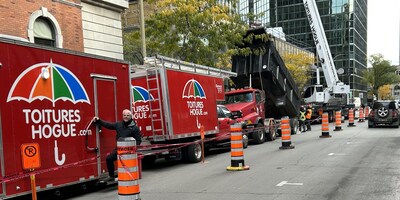 Whether it's a major project in downtown Montreal, or a smaller one, Toitures Hogue applies the same rigorous rules to its entire environmental management system. (CNW Group/Toitures Hogue)