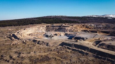 Blackwater Mine Pit – May 29, 2025 (CNW Group/Artemis Gold Inc.)