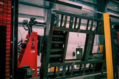 The integration of ALM's robust positioners and Path Robotics’ intelligent AI solutions has optimized TYCROP's welding processes.