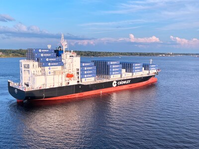 Copán, the second vessel in Crowley’s Avance Class fleet of LNG-powered containerships.
