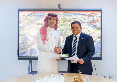 Pictured left to right, Talal H. AlMarri, CEO of Expo 2030 Riyadh Company, and Hani Rizkallah, President of Saudi Arabia Infrastructure at Bechtel.