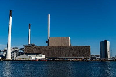Elimini has signed a joint development agreement with HOFOR to explore the development of a large-scale BECCS facility at the Amagerværket combined heat and power plant in Copenhagen, Denmark. (PRNewsfoto/Elimini)