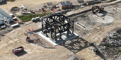 Ore Bin Frame Installation (CNW Group/Foran Mining Corporation)