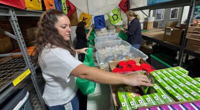 JCP&L employees volunteer at the NORWESCAP food pantry in Warren County on Sept. 18, 2025. The FirstEnergy Foundation presented NORWESCAP with a $75,000 grant as part of a $2.5 million Hunger Action Month initiative, which includes $600,000 in grants to 21 New Jersey food banks and pantries.
