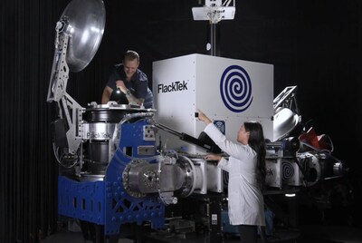 FlackTek MEGA is the world’s most sophisticated and largest high-speed bladeless planetary mixer. FlackTek MEGA is the world’s most sophisticated and largest high-speed bladeless planetary mixer.