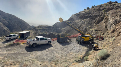 Figure 1:  Drill Rig set to commence drilling FCG25-29 in the historic Colorado Pit (CNW Group/Getchell Gold Corp.)