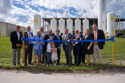 Nopetro executives and city officials cut ribbon celebrating the opening of Nopetro EcoDistrict, southern Florida's first landfill gas to renewable natural gas facility.