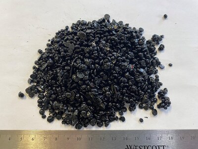 Figure 1:  Pelletized liquid asphalt (CNW Group/Northstar Clean Technologies Inc.)