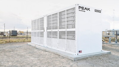 Peak Energy, a U.S.-based company developing low-cost, giga-scale energy storage technology for the grid, today announced the deployment and operation of its passively cooled sodium-ion storage system at SolarTAC in Colorado. Peak Energy, a U.S.-based company developing low-cost, giga-scale energy storage technology for the grid, today announced the deployment and operation of its passively cooled sodium-ion storage system at SolarTAC in Colorado.