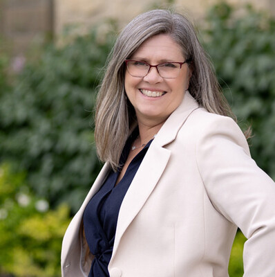 Evelyn Carpenter, President & CEO of Solas Energy®