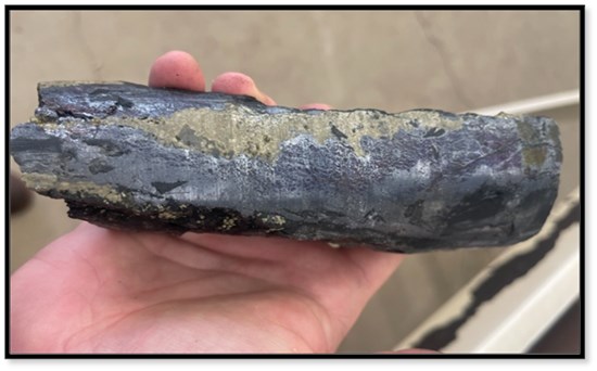 Cannot view this image? Visit: https://www.miningstockeducation.com/wp-content/uploads/2025/11/273054_7092a860e44e191c_003.jpg