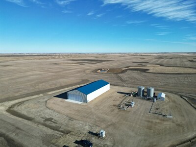 Lithium Demonstration Plant Building (CNW Group/EMP Metals Corp.) Lithium Demonstration Plant Building (CNW Group/EMP Metals Corp.)