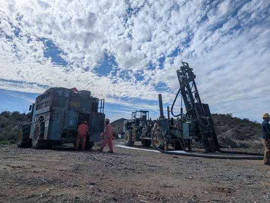 Cannot view this image? Visit: https://www.miningstockeducation.com/wp-content/uploads/2025/12/278339_803d9fe4744ea841_001.jpg