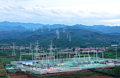A view of the Hanzhong 750-kilovolt power transmission and transformation project in Shaanxi province