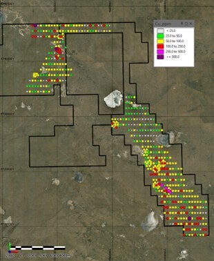 Figure 8: Top of Bedrock assay results – Stepnoe-Ekidos License. (Stepnoe-Ekidos KGK drill results - Copper) (CNW Group/Arras Minerals Corp.) Figure 8: Top of Bedrock assay results – Stepnoe-Ekidos License. (Stepnoe-Ekidos KGK drill results - Copper) (CNW Group/Arras Minerals Corp.)