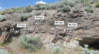 Figure 4 – Adit #1 quartz vein shear with the Company’s high-grade silver samples. (CNW Group/Black Mammoth Metals Corp)