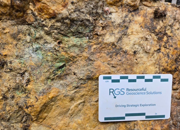 Outcrop Sample 326313, which assayed 0.34% Cu.