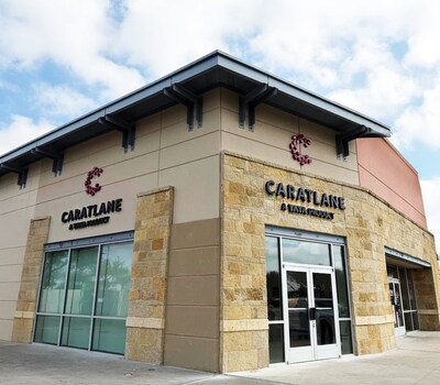 CaratLane expands its retail footprint in North America with launch of second store in Frisco bringing modern, accessible jewellery closer to customer. (PRNewsfoto/CaratLane)