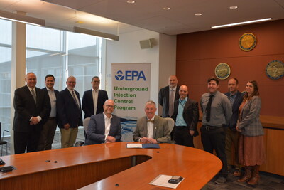 EPA Region 7 Administrator Jim Macy and members of the EPA Region 7 Water Division Underground Injection Control Program team gathered for the issuance of the first Class VI well permit in Kansas to the PureField Ingredients leadership team.
Photo credit: U.S. EPA.
