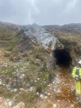 Lazarus vein (CNW Group/Titiminas Silver Inc)